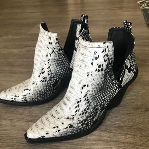 Jeffery Campbell boots